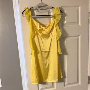 Elegant Yellow Ruffle Dress